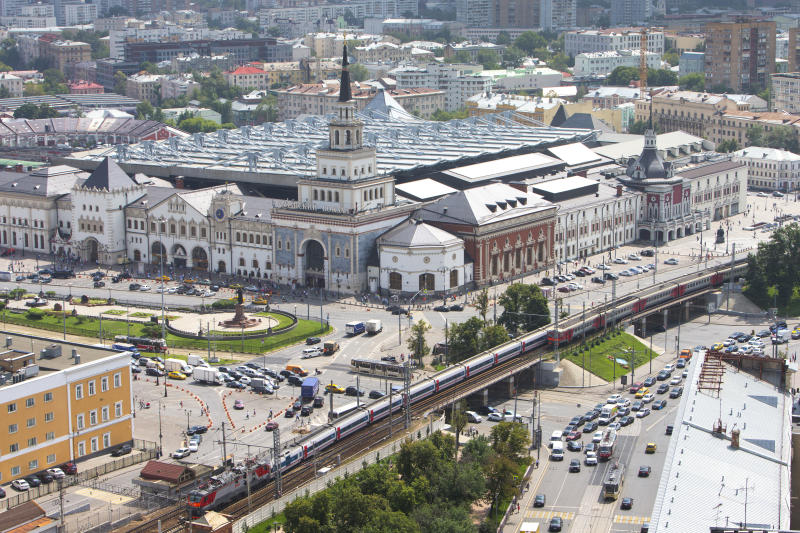 Вид на Казанский железнодорожный вокзал