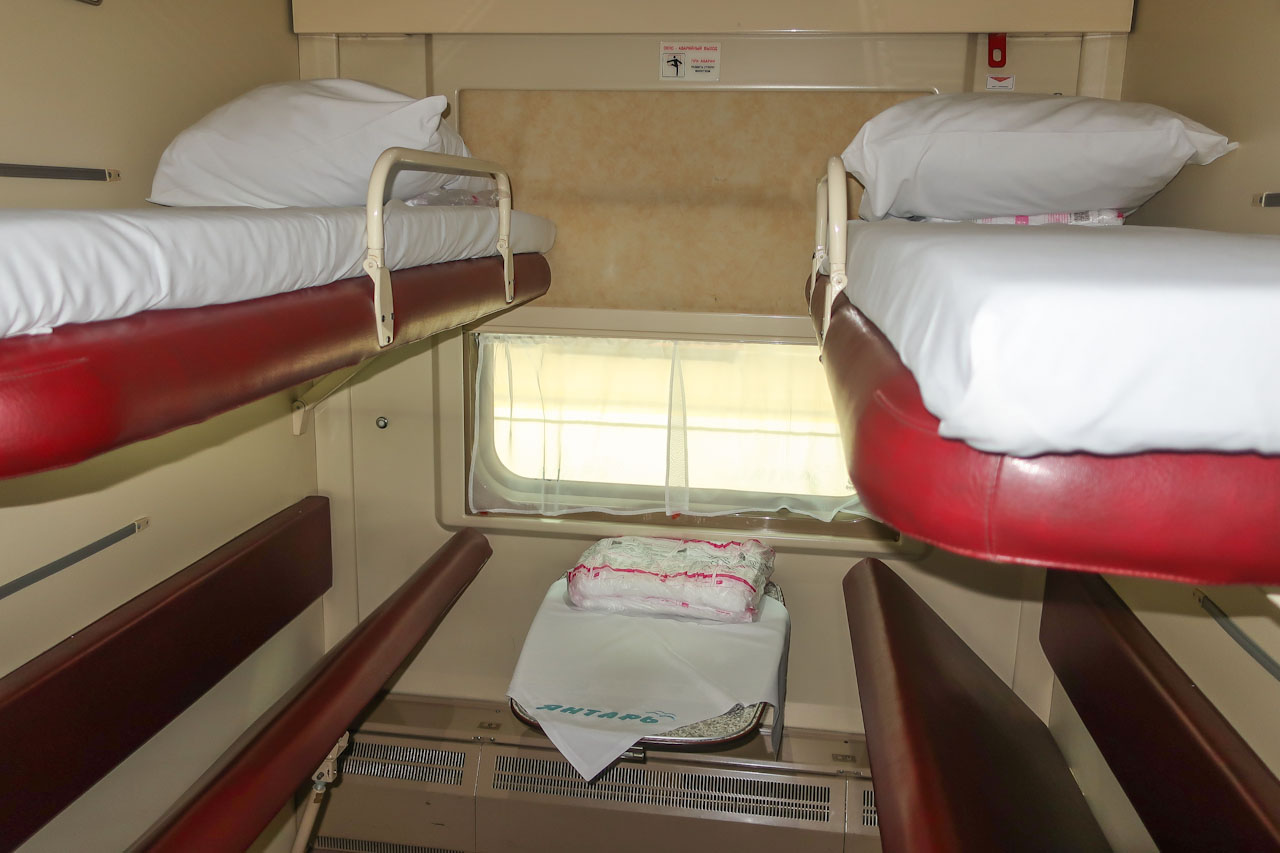 Спальные места в поезде Янтарь Калининград-Москва